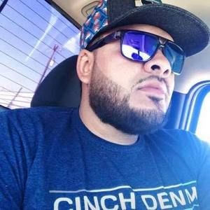 Meet your Posher, Carlos